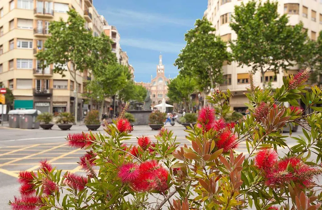 Letsgo Sagrada Familia Penthouse Apartment Barcelona Spain