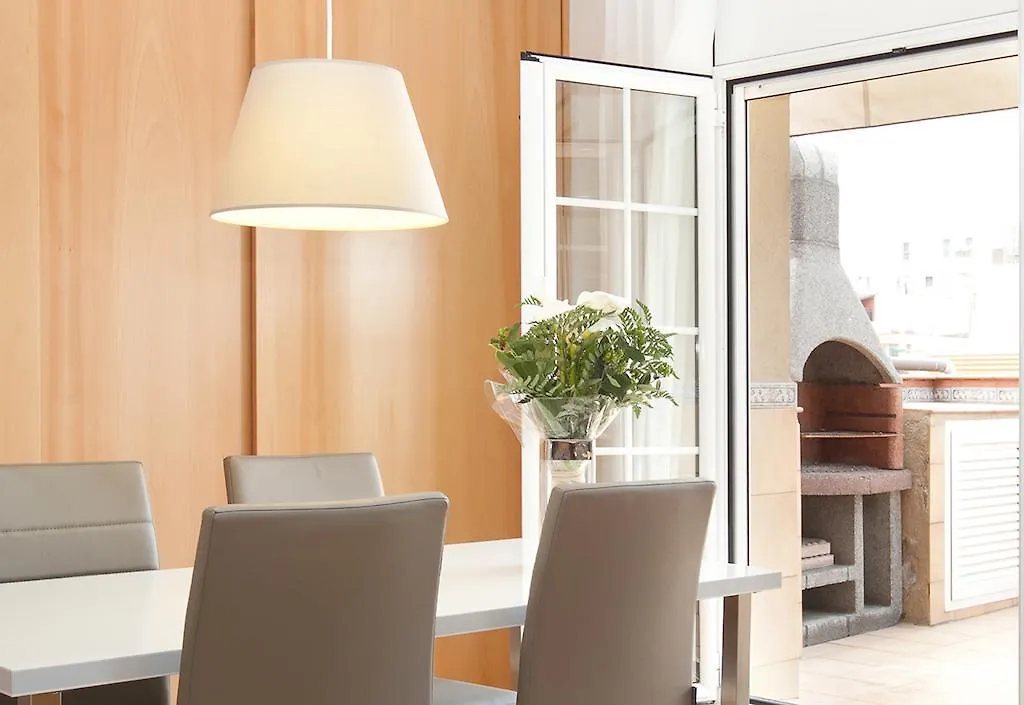 Letsgo Sagrada Familia Penthouse Apartment Barcelona