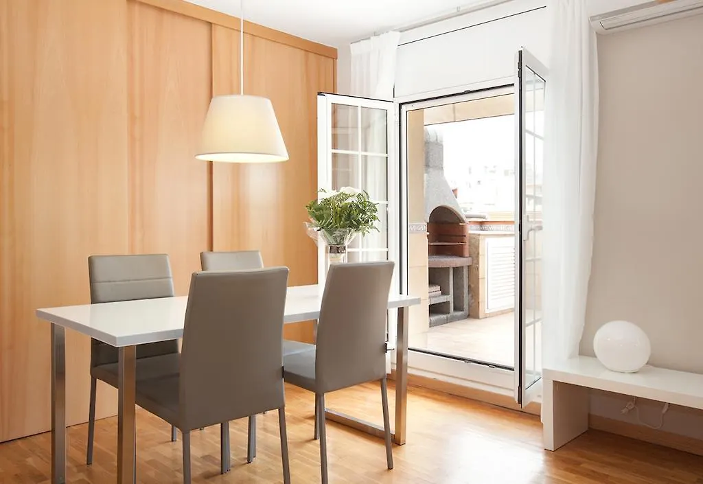 Letsgo Sagrada Familia Penthouse Apartment Barcelona