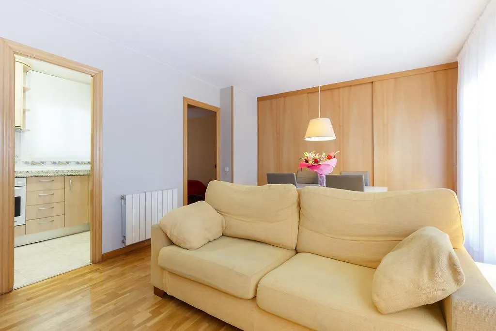 Letsgo Sagrada Familia Penthouse Apartment Barcelona